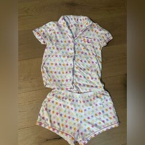 Roller Rabbit SIZE MEDIUM From 2023 12 Days of Print